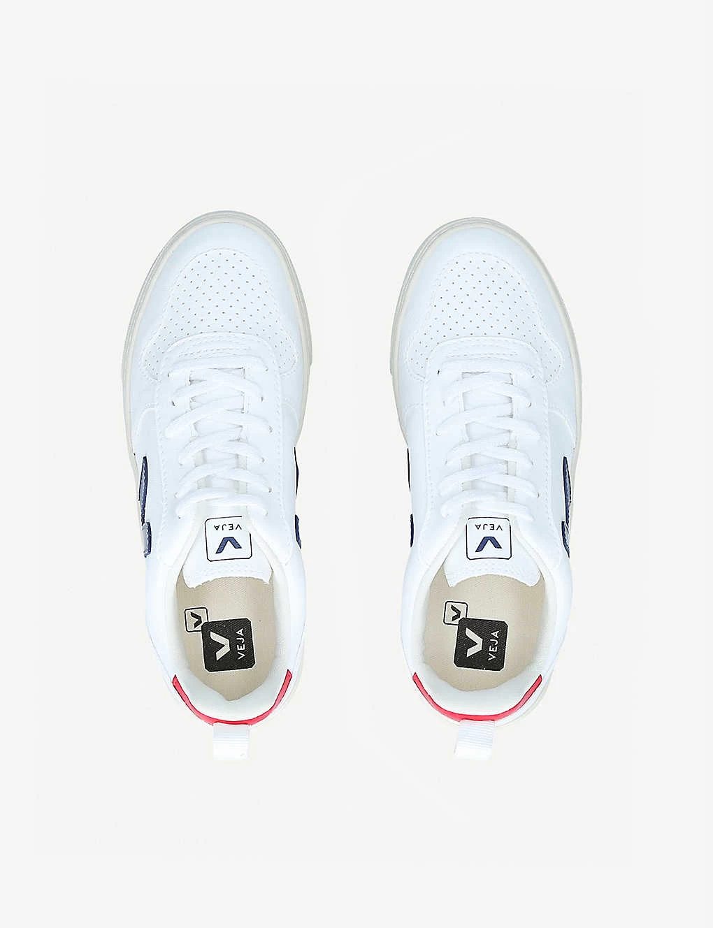 Veja V-10 Branded Leather Trainers 6-9 Years 3 Veja V-10 Branded Leather Trainers 6-9 Years - Image 3