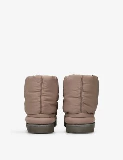 Ugg Classic Maxi Toggle-fastening Short Woven Boots 7-10 Years 7 Ugg Classic Maxi Toggle-fastening Short Woven Boots 7-10 Years -Kid Couture R03955889 BROWN ALT03