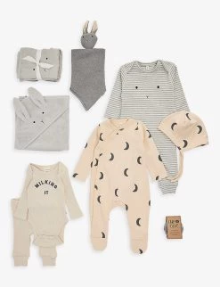 To The Moon And Back Small Baby Hamper 3-6 Months – 9 Items Included -Kid Couture R04164773 MULTI ALT02