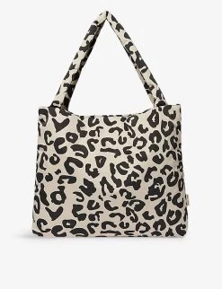 Puffy Mom Woven Shoulder Bag