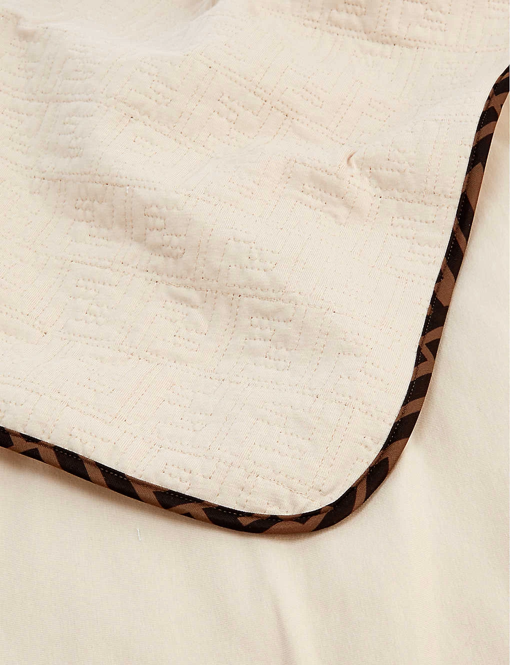 FENDI Monogram-embroidered Contrast-trim Stretch-cotton Blanket 2 FENDI Monogram-embroidered Contrast-trim Stretch-cotton Blanket - Image 2